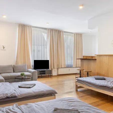 Appartement C & D V